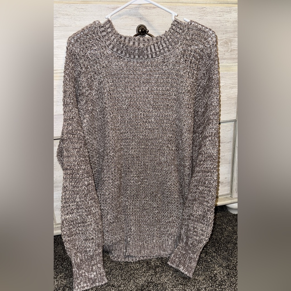Ladies sweater